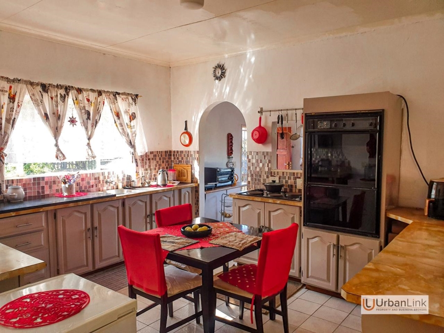 5 Bedroom Property for Sale in Cashan North West